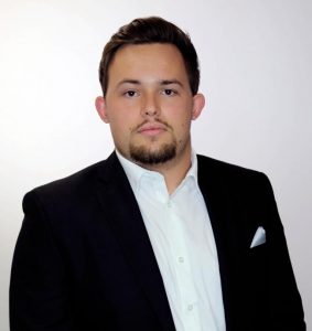 Read more about the article PIERCE AIKEN